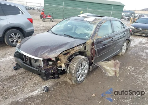 2011 Toyota Avalon Limited z USA, uszkodzony, nr VIN 4T1BK3DB5B4419517